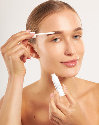 Verdikkende en versterkende wenkbrauwconditioner met groene thee-extract van Nutridome - 3