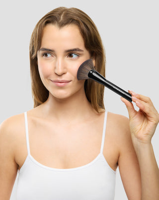 Multifunctionele borstel voor bronzer, blush en highlighter met platte haren van Nutridome