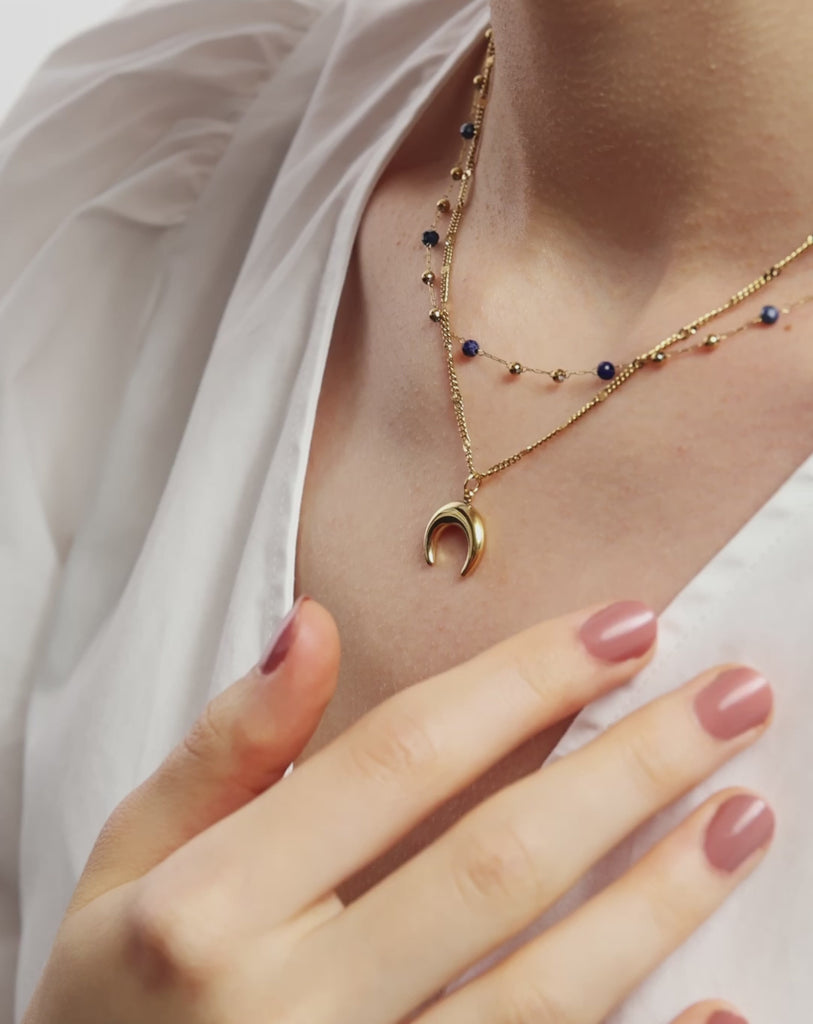Vergulde natuurstenen lapis lazuli halsketting met maansikkel_6