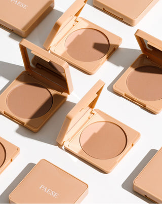 Geperste bronzer Selfglow 01 Cold met actieve ingrediënten voor het contouren van het gezicht Paese