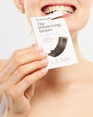 De White(ning) Stripes Smilebite tandenbleek strips set van 28. - 4
