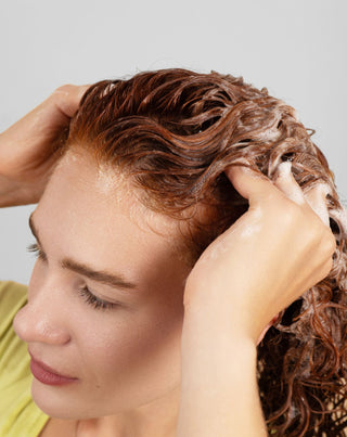 Twisty hydraterende shampoo voor krullend haar met ureum en melkzuur - 5